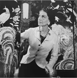 Coco Chanel with her Coromandel screens