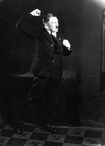 Hitler public speaking, Heinrich Hoffman