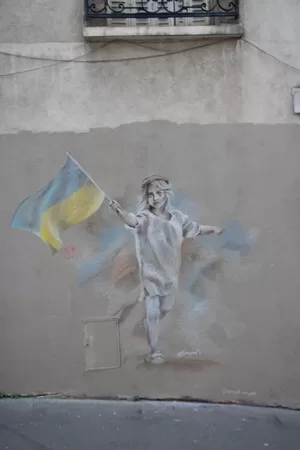 Ukraine Flag Girl by EMYarts
© Mark Anning photo 2022