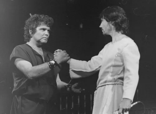 Doug Parkinson & Trevor White, Jesus Christ Superstar, 1982, St George Leagues Club.
© Mark Anning photo 1982-2023