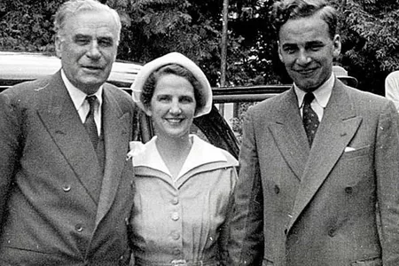 Rupert Murdoch, on right, with his parents Sir Keith and Elisabeth Murdoch around 1950