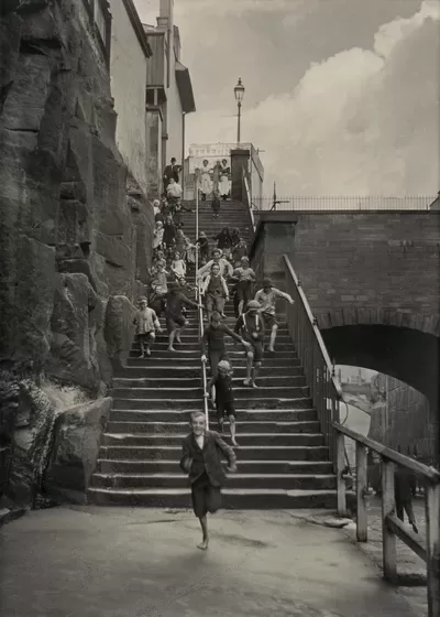 Harold Cazneaux - Fairy Lane steps (1910).