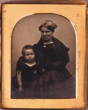 George B. Goodman, 'Caroline and Son Thomas James Lawson', May 1845. Bathurst, ninth-plate, uncased daguerreotype in pinchbeck frame. Mitchell Library, State Library of New South Wales, Sydney, MIN 323.