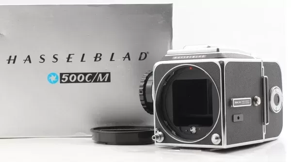 HASSELBLAD 500 CM Medium Format Film Camera