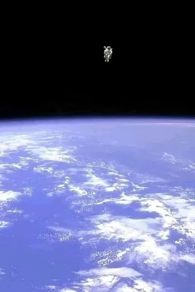 Astronaut Bruce McCandless spacewalk