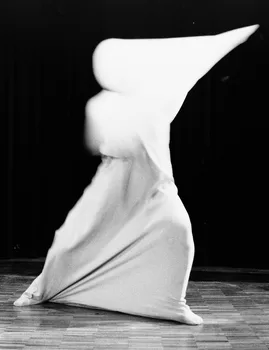 Bangarra Dance Theatre 1989 inspired by Martha Graham © 1989 Mark Anning photo