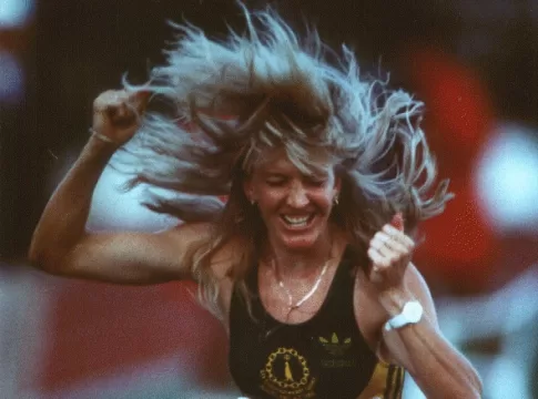 Jane Fleming reacts to winning gold at the Auckland Commonwealth Games