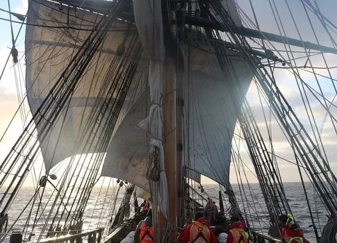 HMB Endeavour © Mark Anning photo 2019