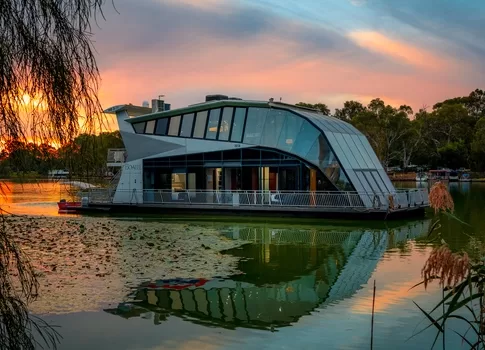 Murray River Houseboat Riverdream Boatel