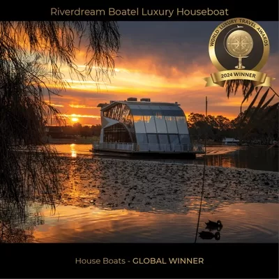 Riverdream Boatel has been awarded the prestigious World Luxury Travel Award for Best Houseboat