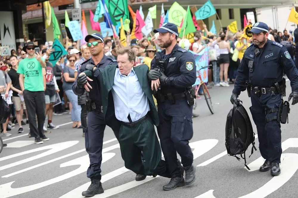 Extinction Rebellion arrest Sydney © 2019 Mark Anning photo