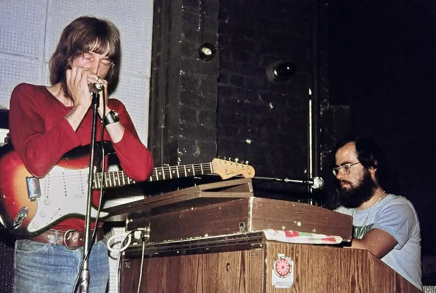 2e53b197-02f8-4702-af59-ba3f1936925f - 1EarthMedia Harley Parker photo